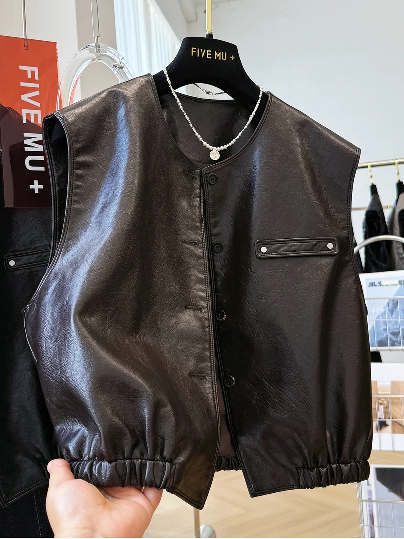 高级感复古pu皮马甲女秋季叠穿无袖坎肩小背心外套短款坎肩上衣