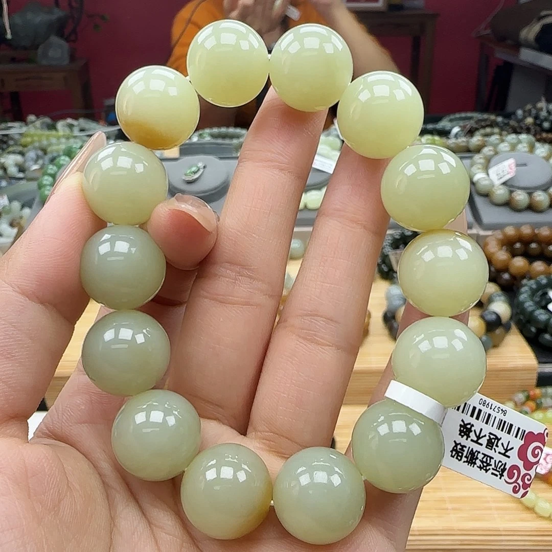 和田玉未镶嵌手串