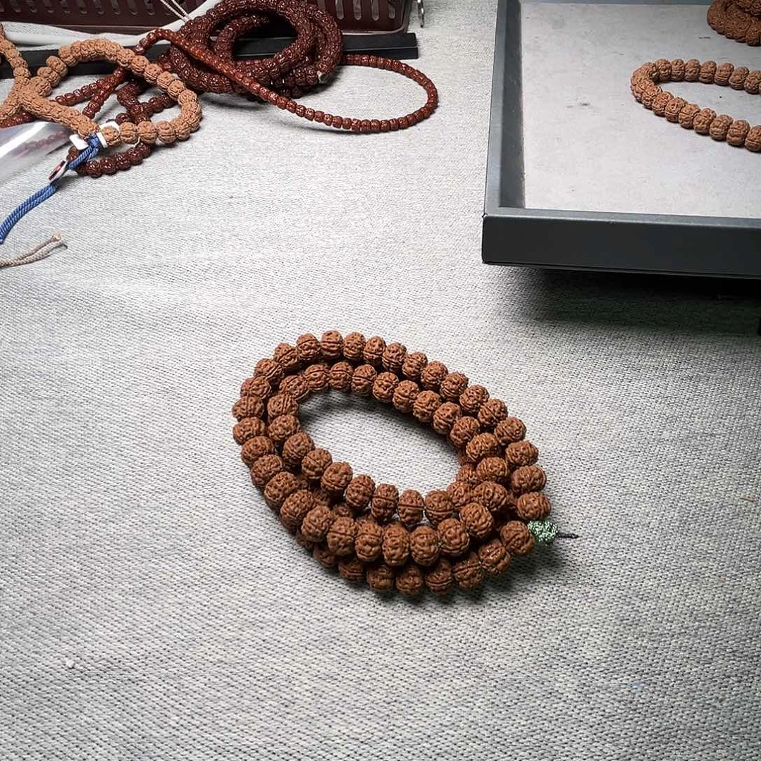 金刚菩提吊坠一*非老树王哈哈哈哈哈哈哈哈哈哈