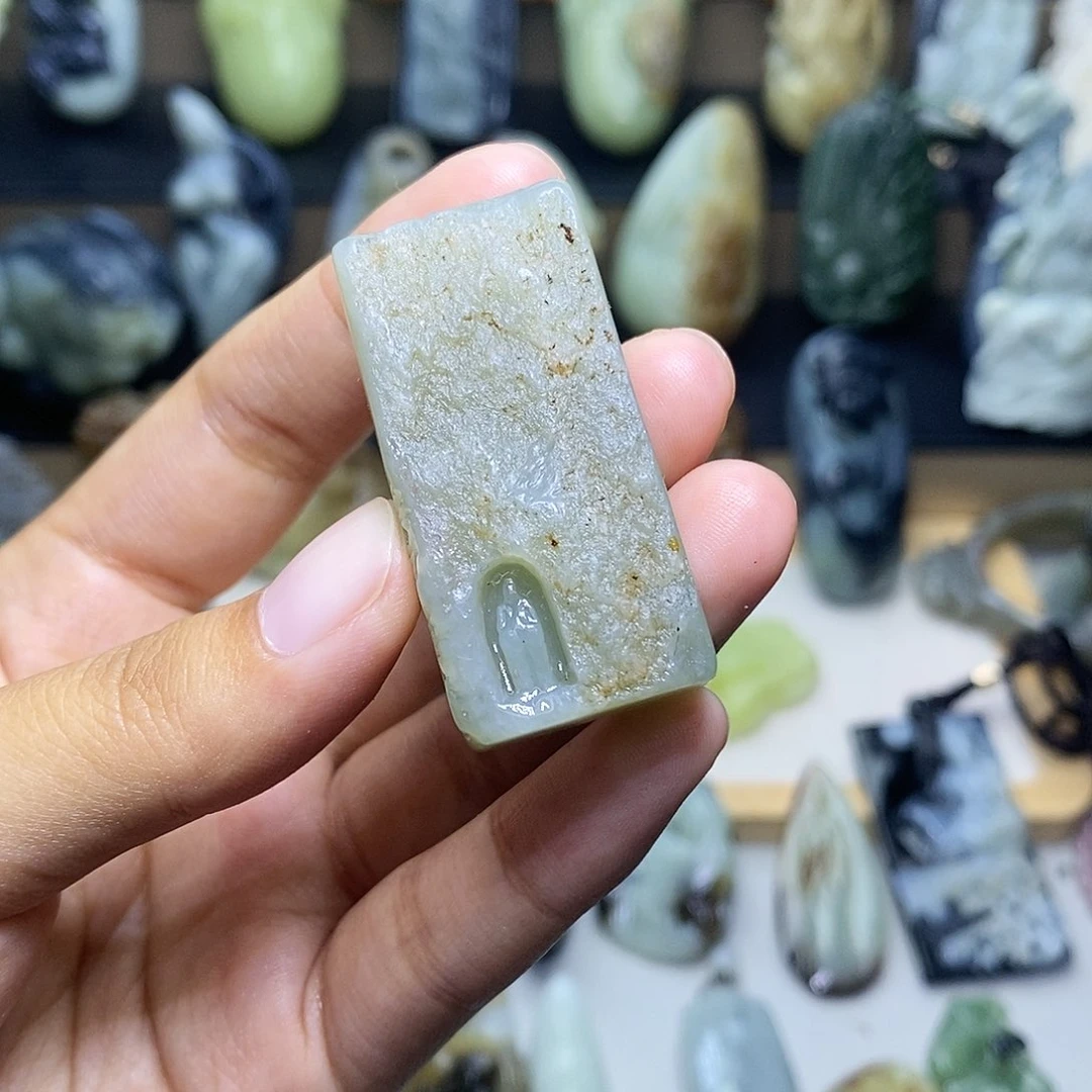 【闪购商品】颈饰未镶嵌和田玉墨****习