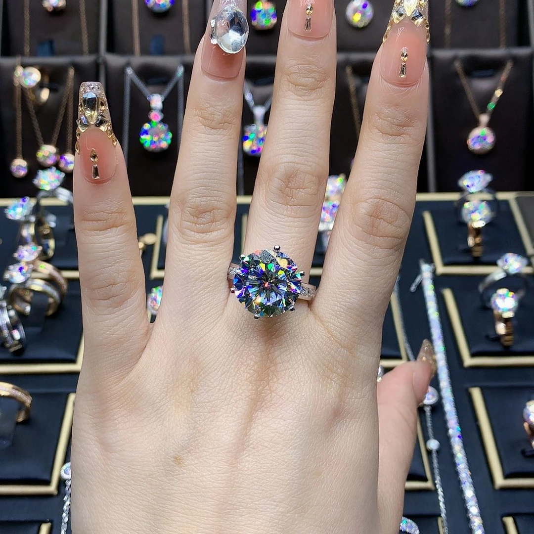 合成碳硅石（莫桑石）戒指/指环18K金镶嵌S*F