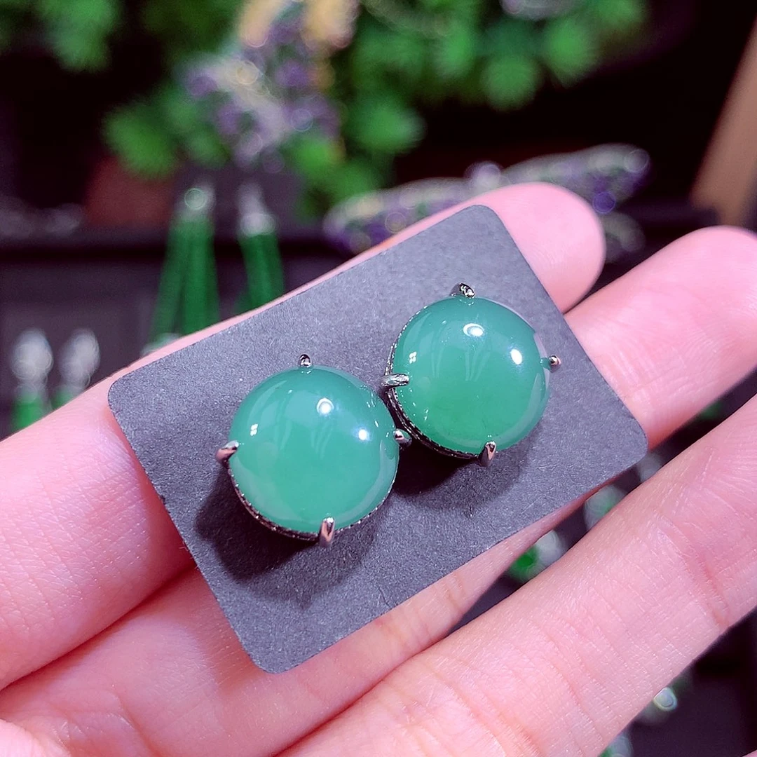 颈饰未镶嵌翡翠天然