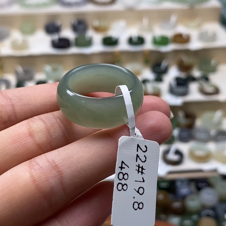 和田玉未镶嵌戒指