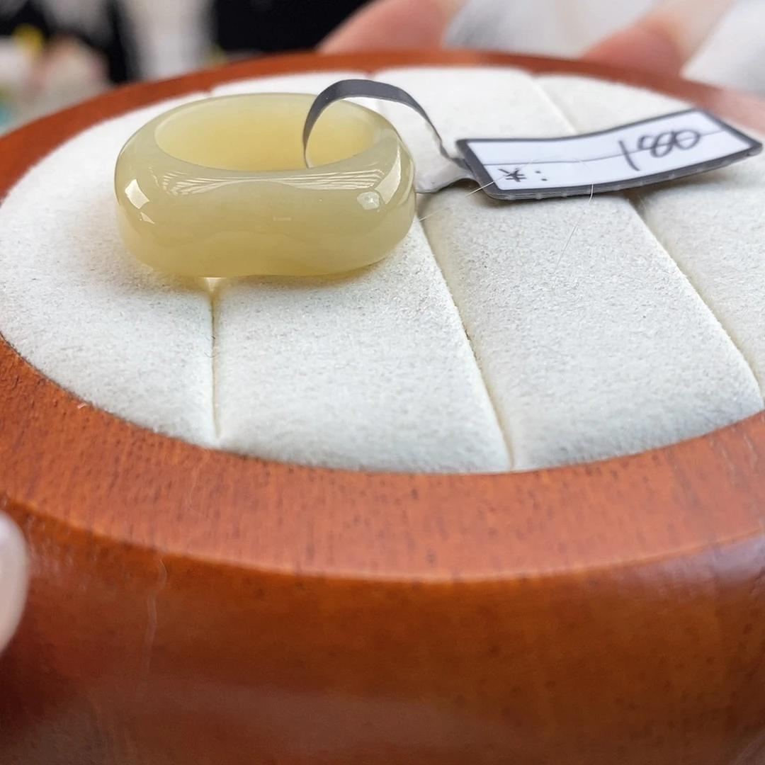 和田玉（糖玉）未镶嵌戒指r91奶黄猫耳17.4