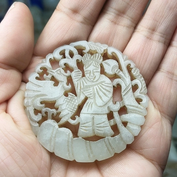 和田玉（青白玉）未镶嵌颈饰