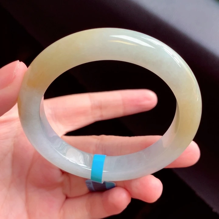 翡翠手镯未镶嵌8号