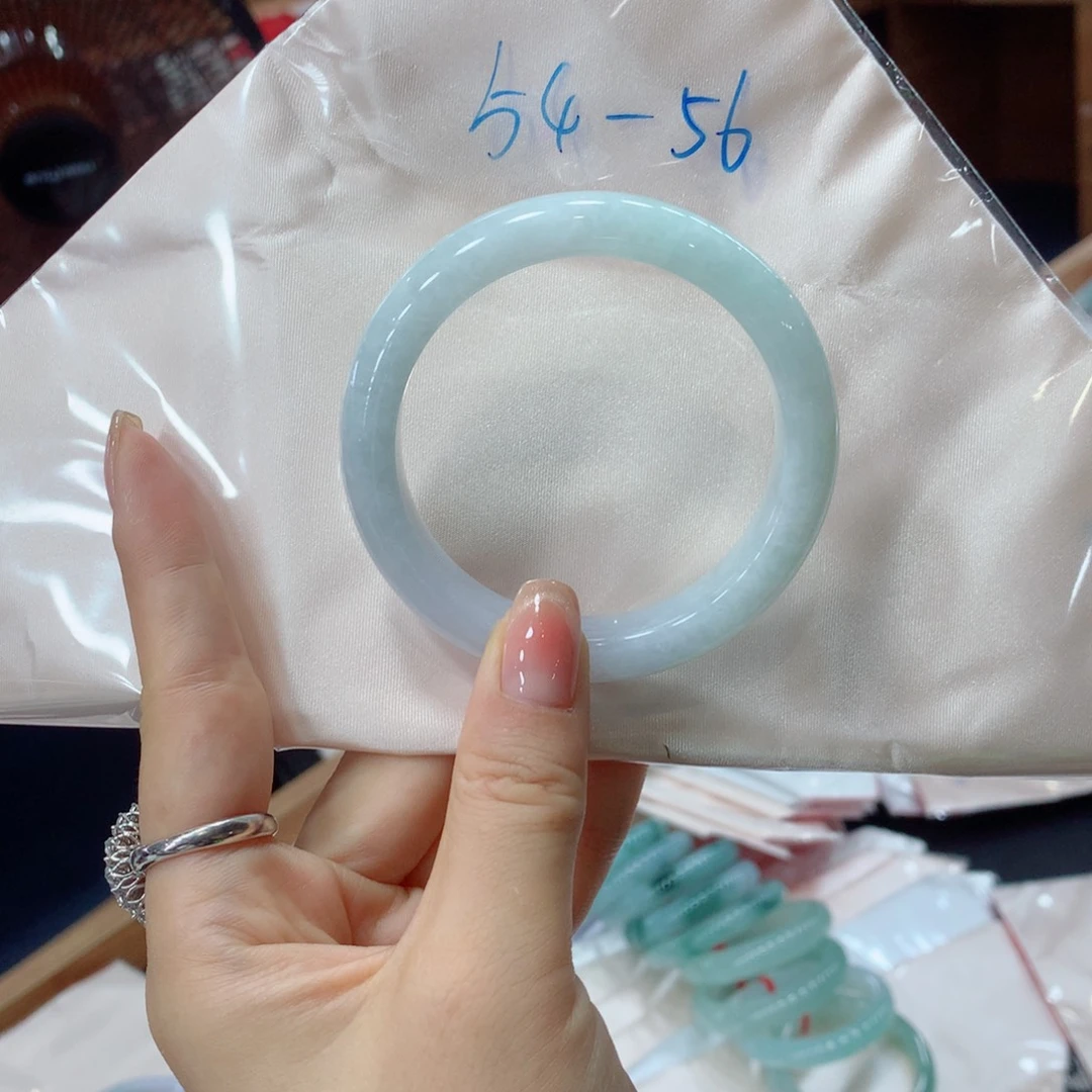 未镶嵌手镯翡翠买断