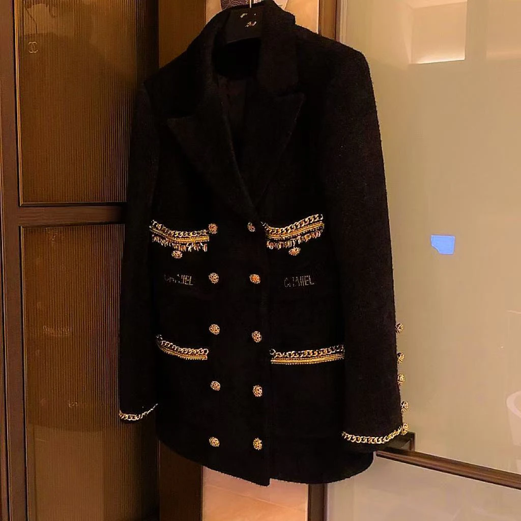 【OS&oneshow】黑金双排扣西装服女2025新款时尚气质外套