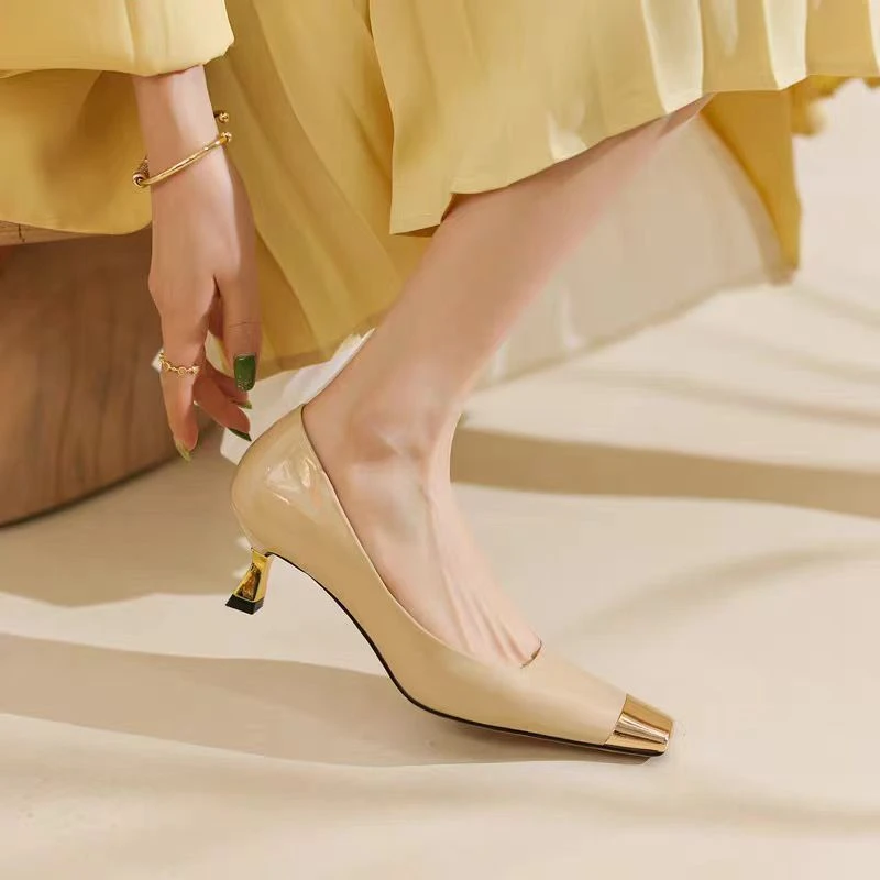 【鞋子】133050 时尚潮流休闲春夏季新款气质高跟鞋