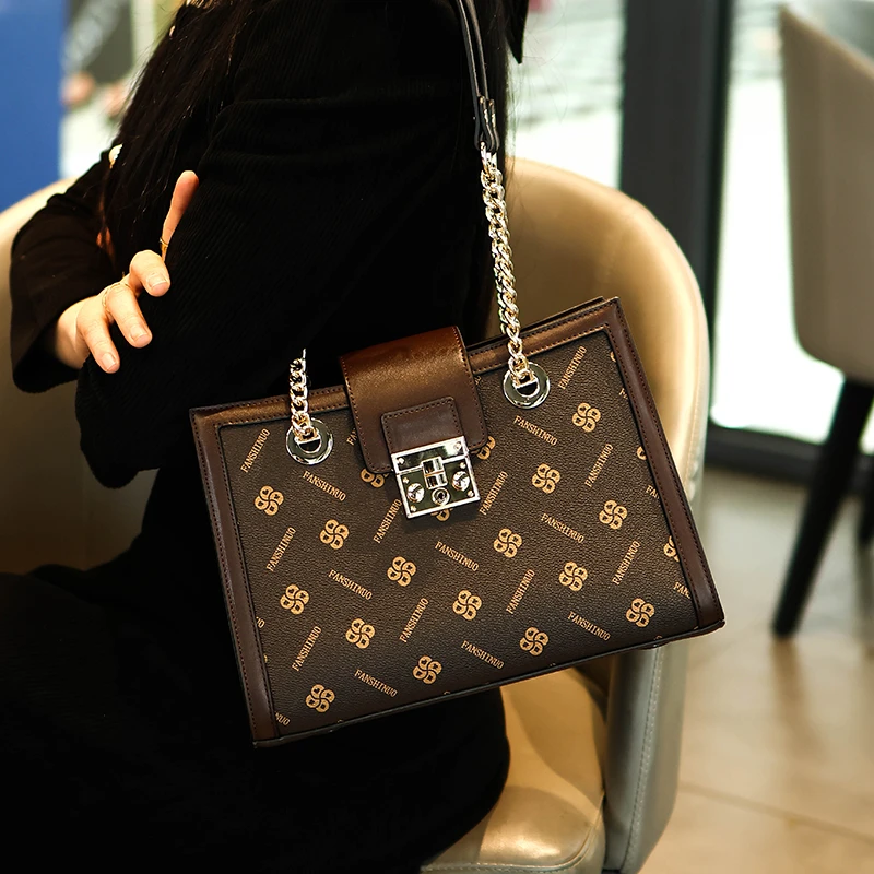 托特包女洋气女士大包秋冬时尚潮流百搭腋下包链条女包网红通勤包