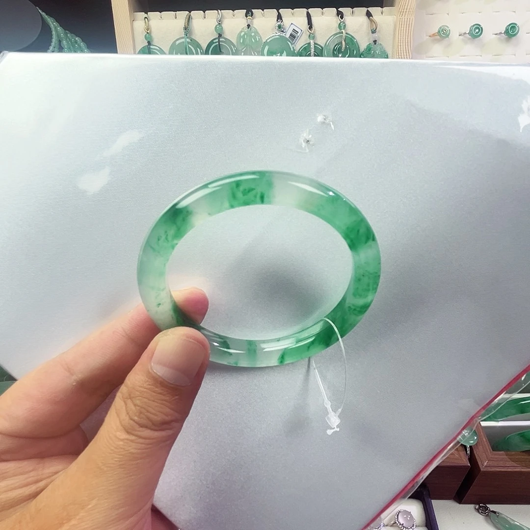 石英质玉未镶嵌手镯54.2