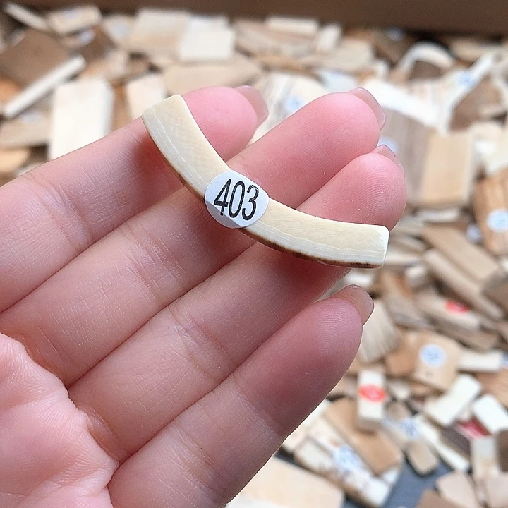 泥塑不打孔联系客服