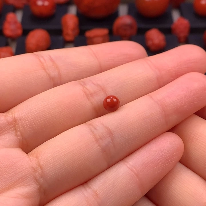 北***人南红玛瑙未镶嵌圆珠单珠5.4MM