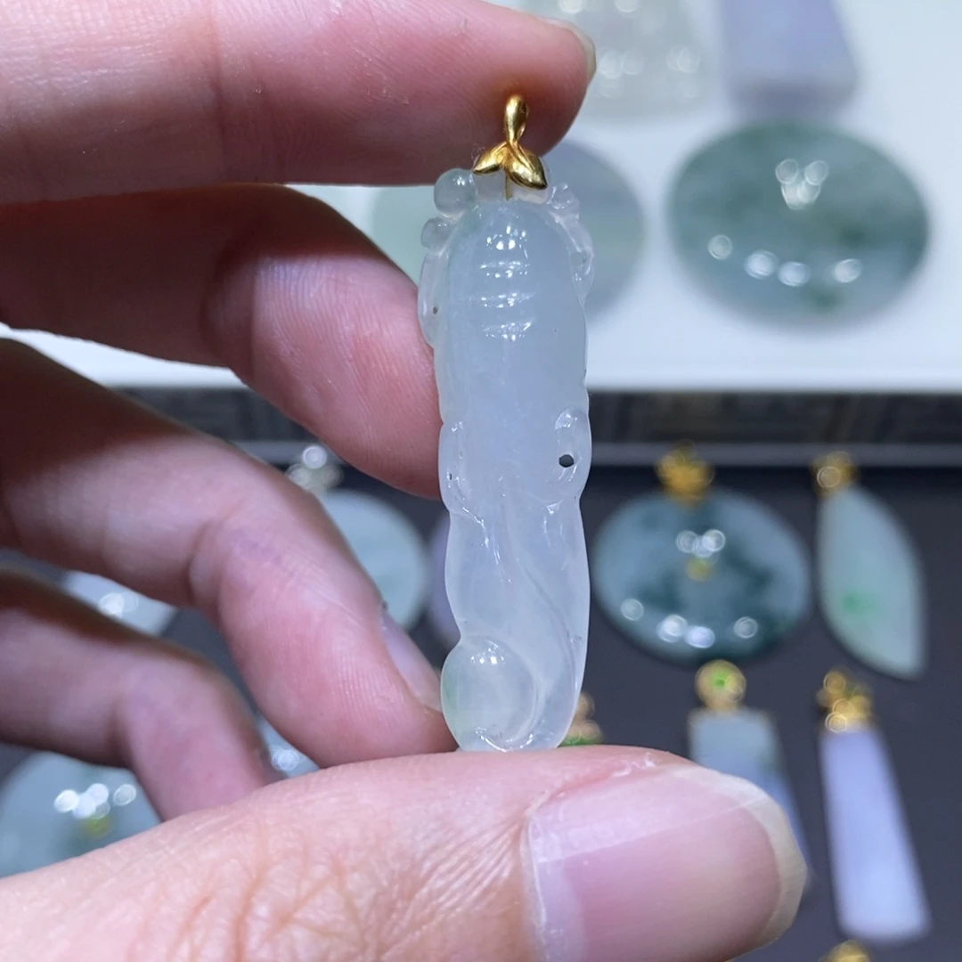 翡翠18K金镶嵌吊坠(不含链)