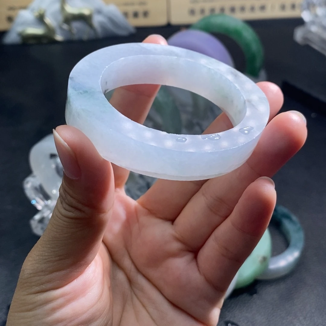 未镶嵌翡翠定制翡翠