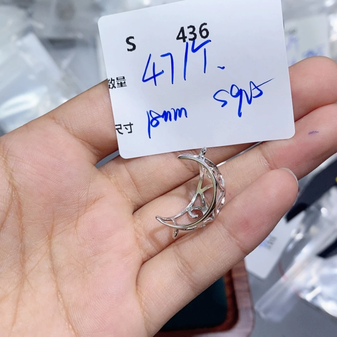 银S925镶嵌颈饰水晶S436