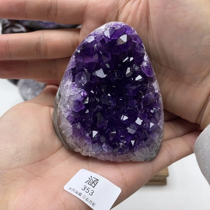 未镶嵌大型摆件（非配饰）紫晶