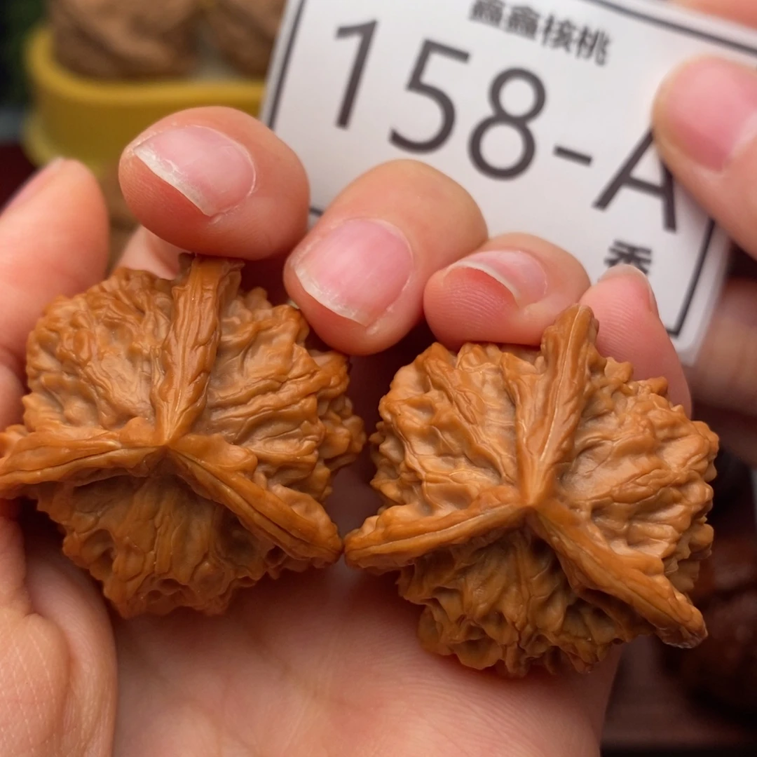 文玩核桃把件盘山奔35……