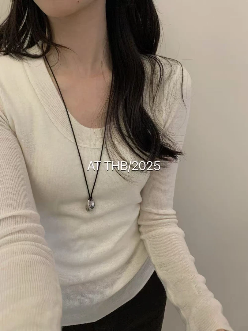 高级感修身显瘦针织毛衣