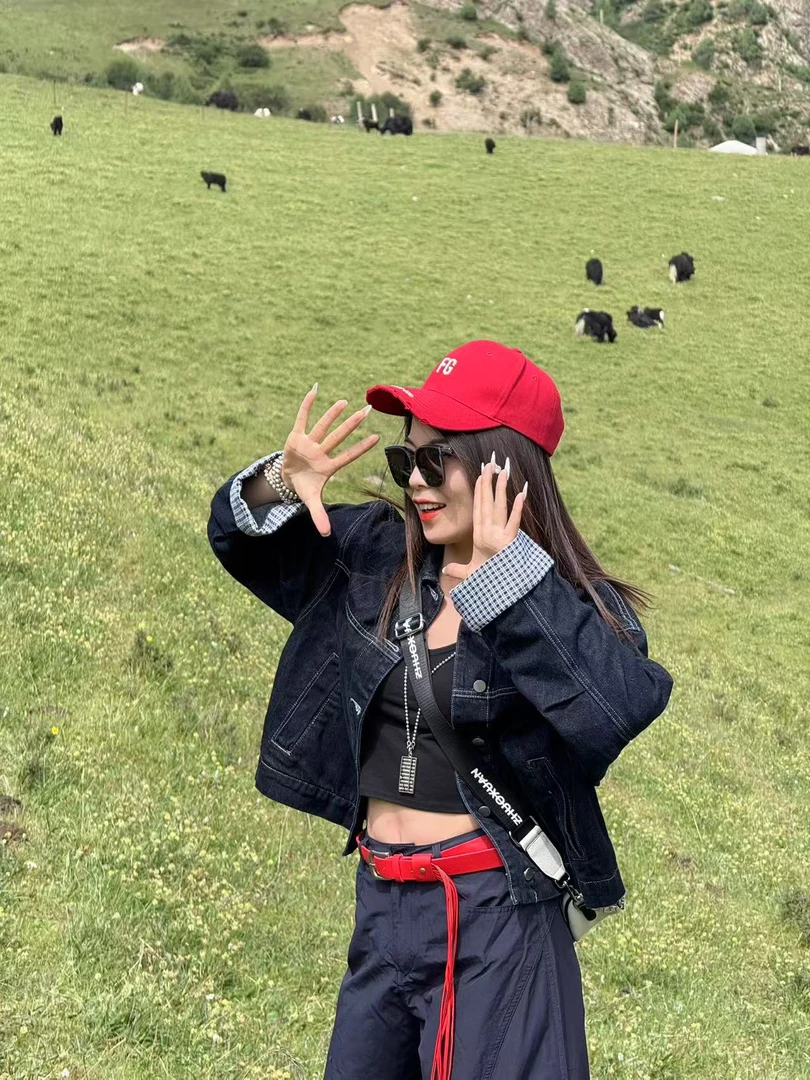 可米 新款 时尚休闲百搭袖口格子牛仔外套 1233