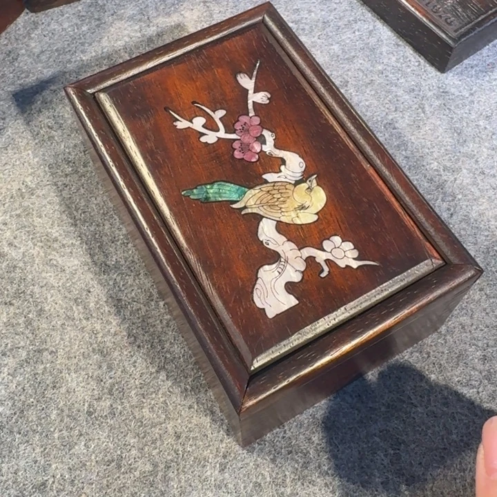 贡木抽拉盒呃呃呃呃呃呃呃呃