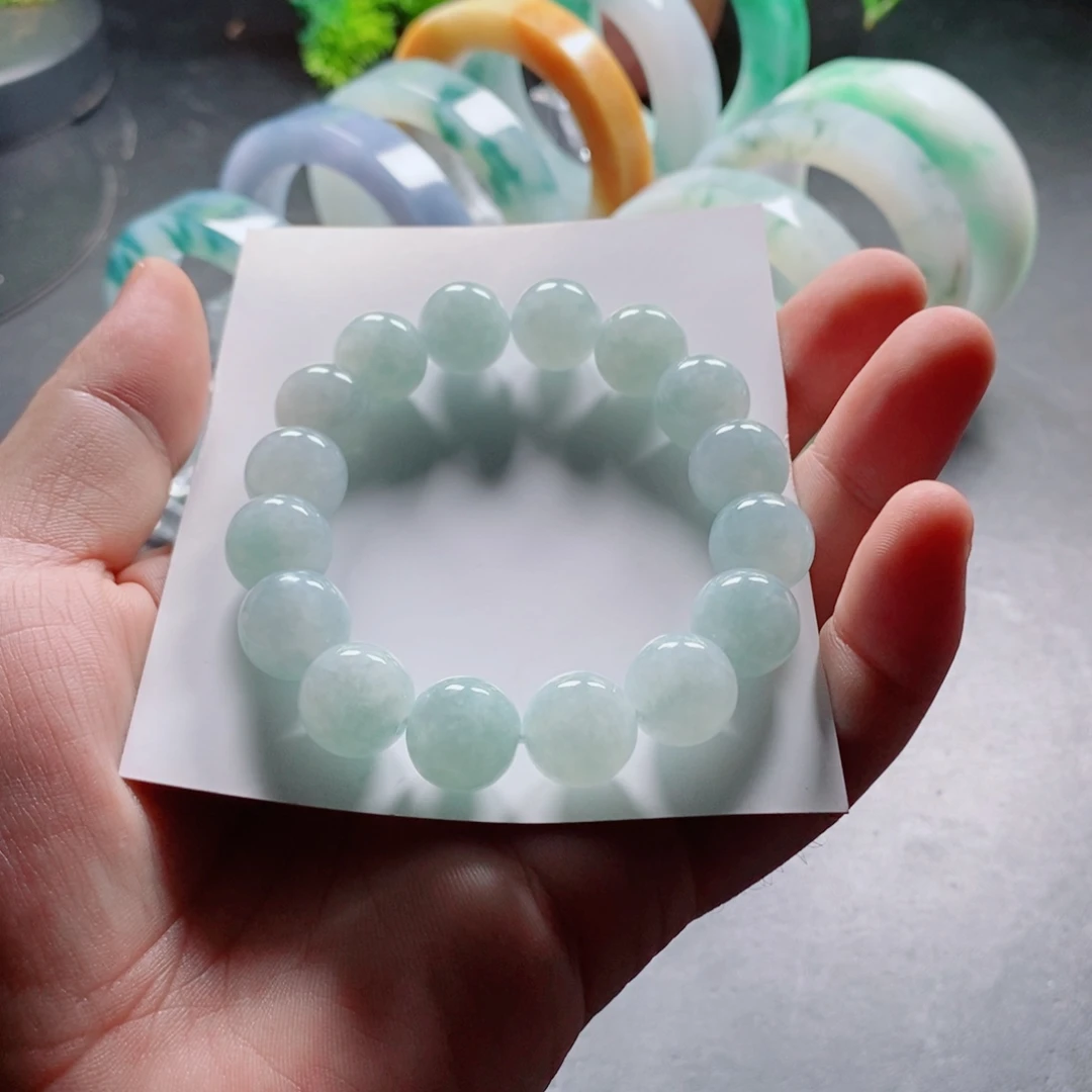 定制翡翠未镶嵌手镯