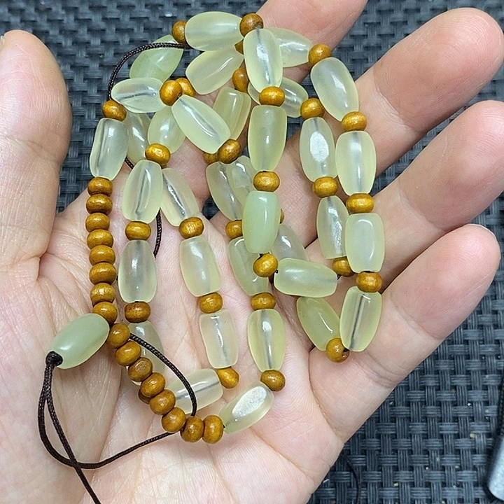 吊坠滴血莲花菩提