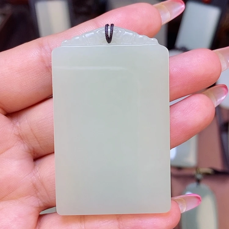 【闪购商品】颈饰未镶嵌和田玉
