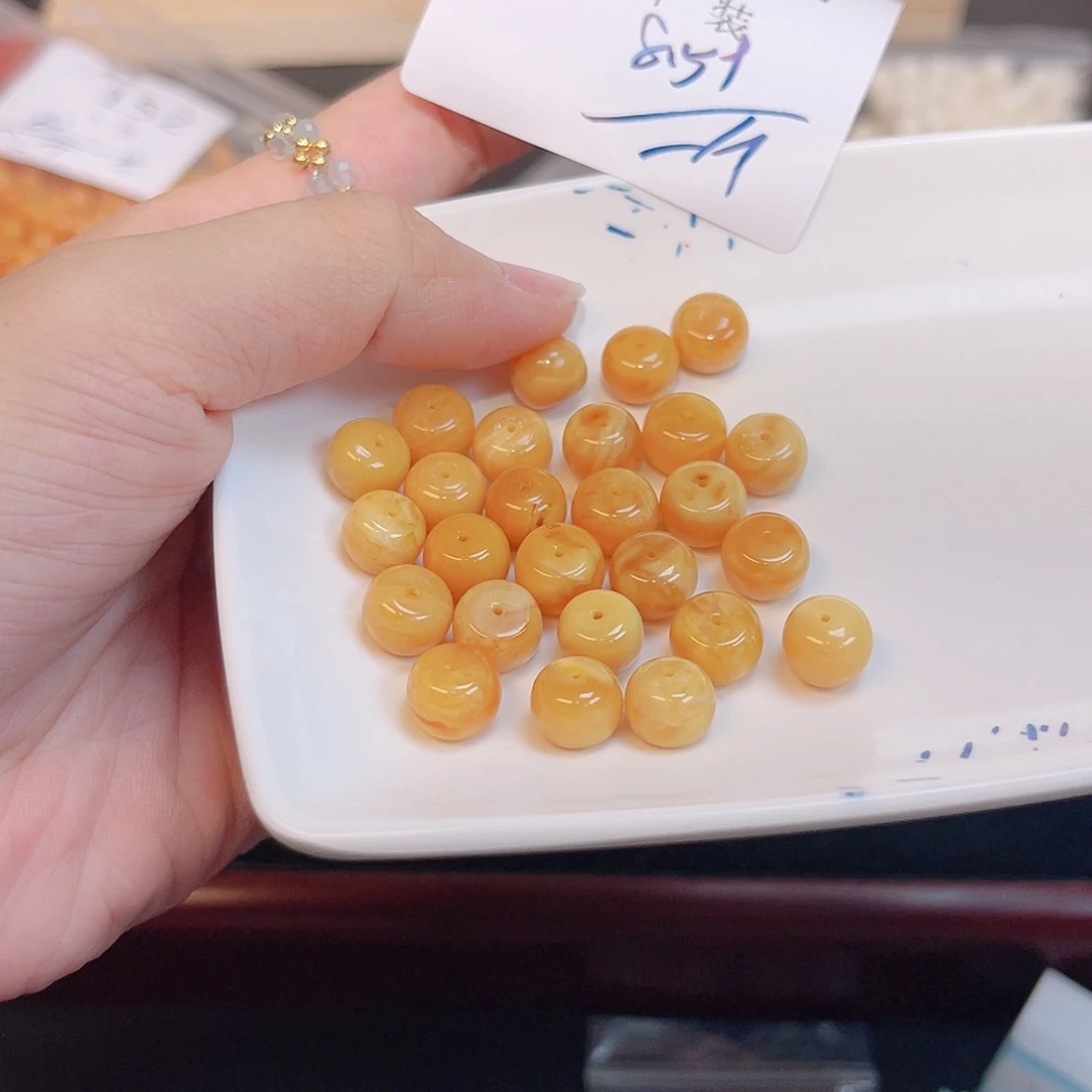 未镶嵌蜜蜡珠宝奇石174 。