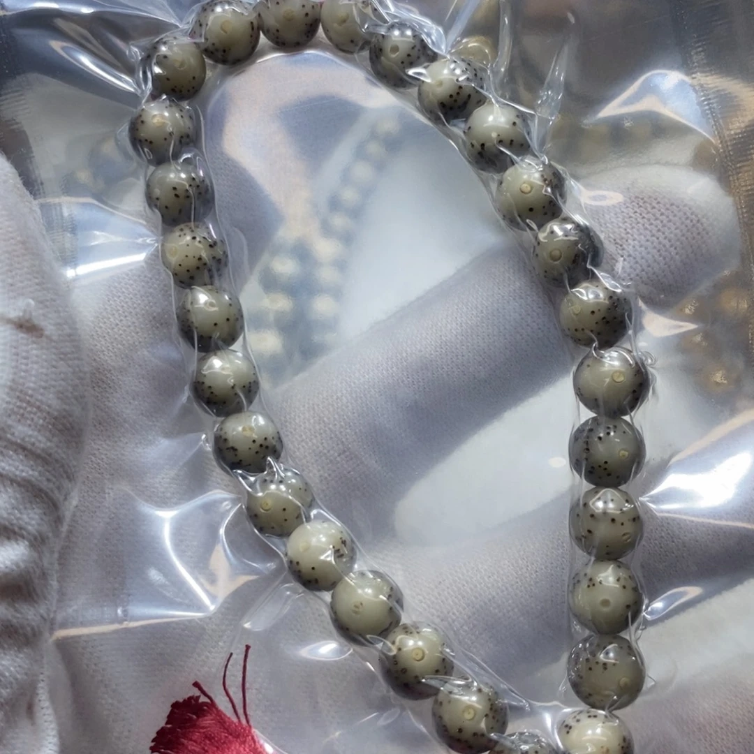 手串星月菩提灰冰8圆
