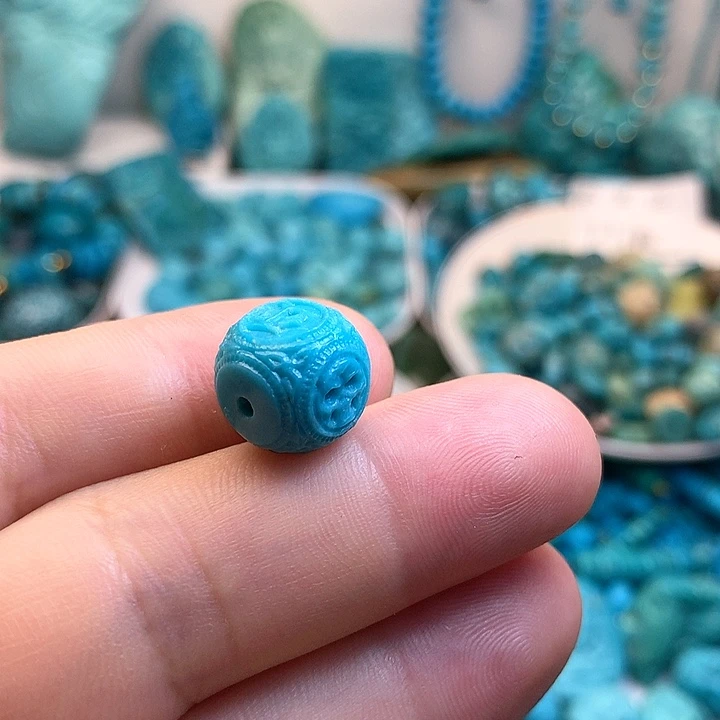 绿松石未镶嵌挂件