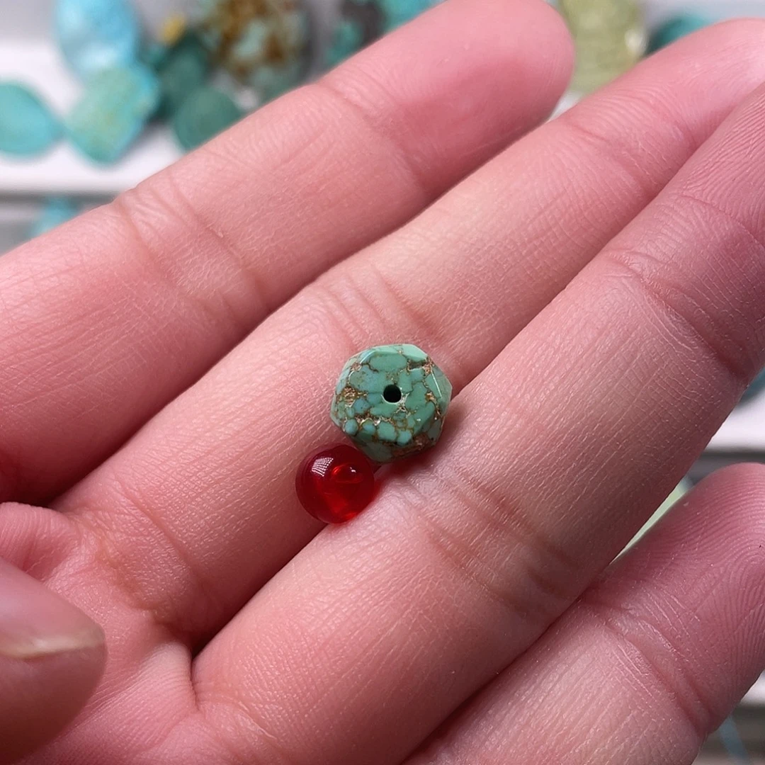 南红玛瑙未镶嵌颈饰