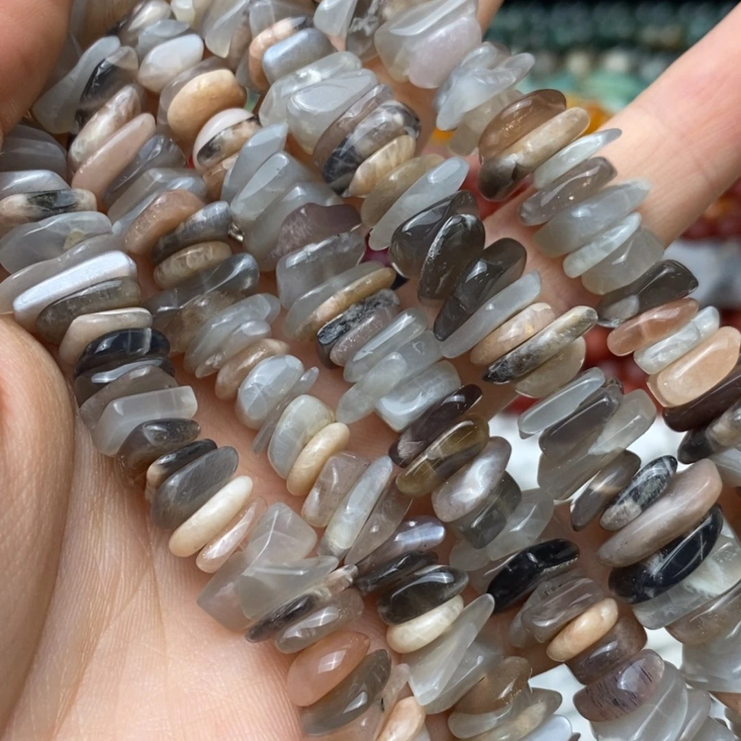 玛瑙/玉髓未镶嵌珠宝半成品彩月光随型隔片约11mm一条