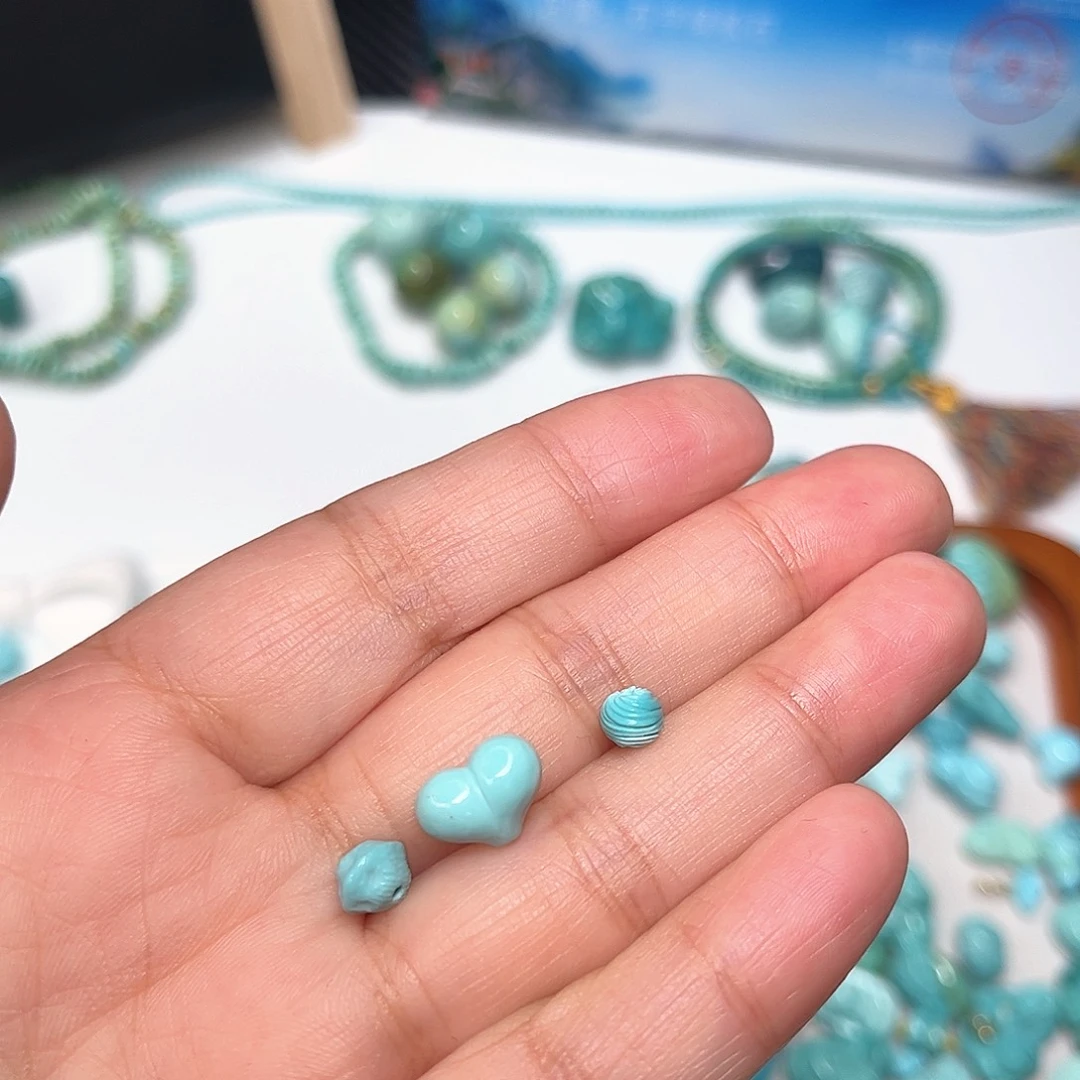 馨***蔓绿松石未镶嵌珠宝半成品