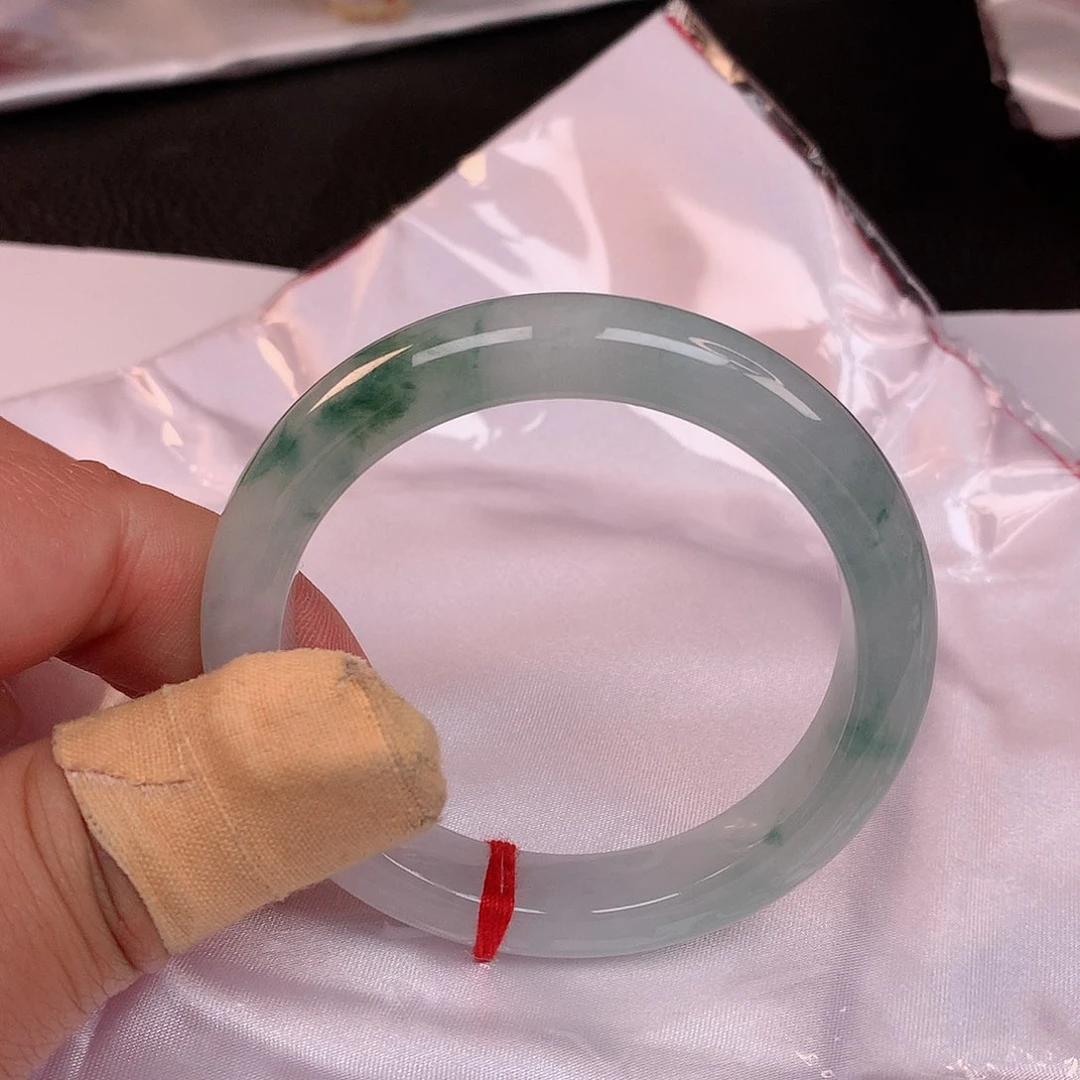 【闪购商品】未镶嵌手镯翡翠
