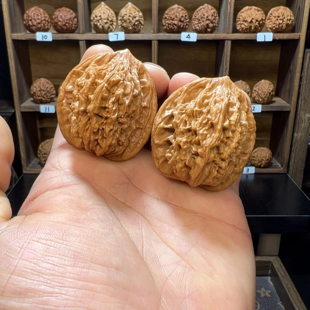 吊坠文玩核桃虎头