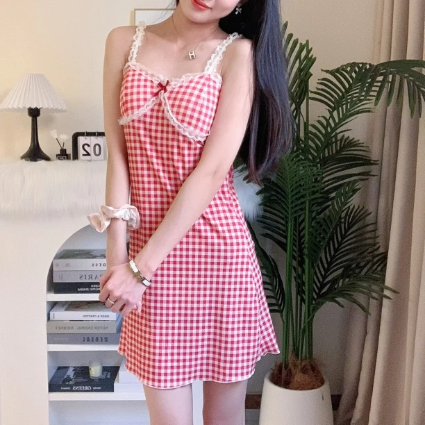 【莓完莓了.单群】夏季带胸垫格子蕾丝吊带少女性感家居服短款时尚
