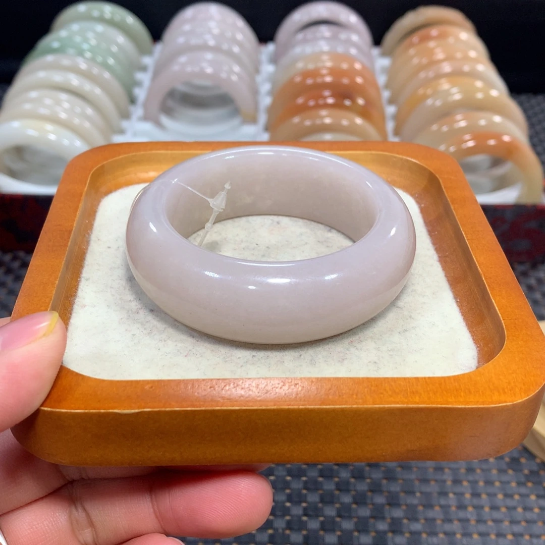 T***～石英质玉（佘太翠）未镶嵌手镯52冰粉紫玉轮胎