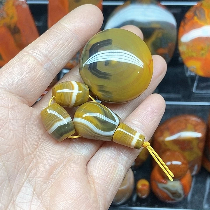 玛瑙/玉髓珠宝奇石未镶嵌维*