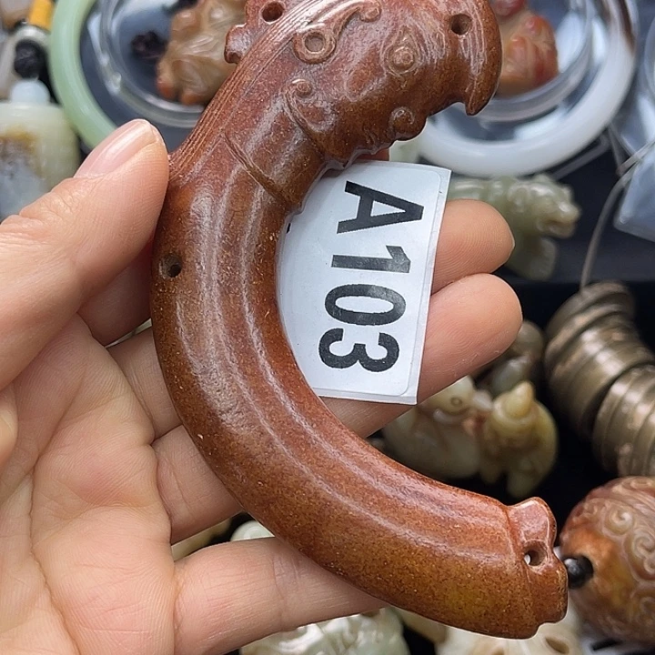 蛇纹石玉未镶嵌挂件