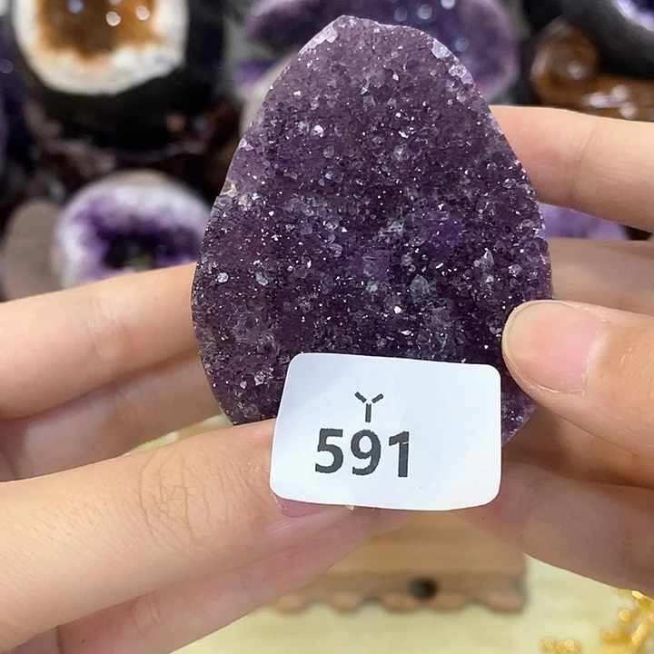 未镶嵌水晶大型摆件（非配饰）