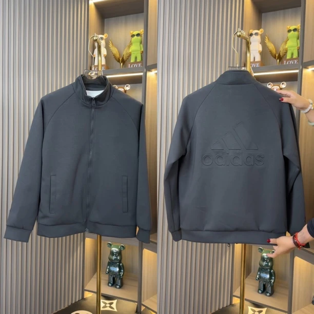 修身长袖立领纯色秋季拉链卫衣商务运动高质感穿搭