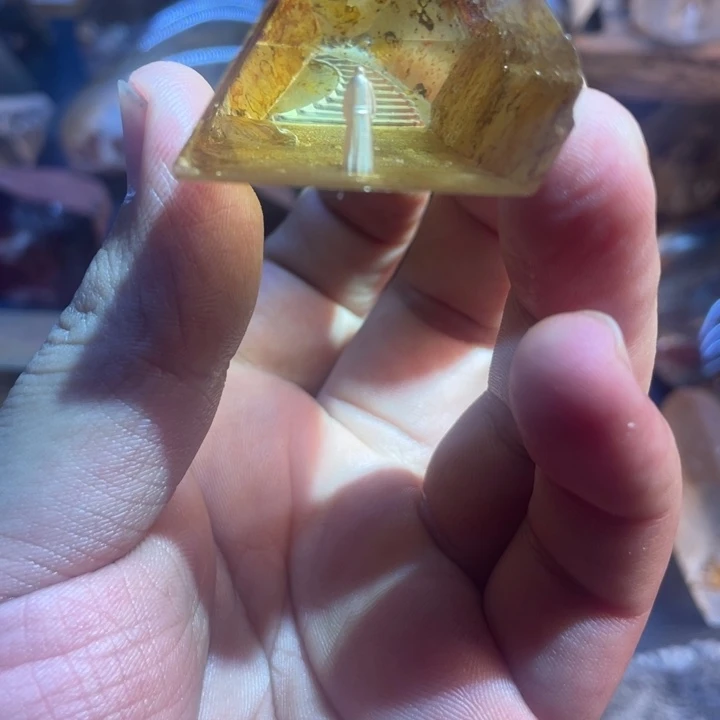 未镶嵌珠宝半成品水晶