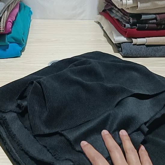 无纺布黑色细条雪尼尔1.2米