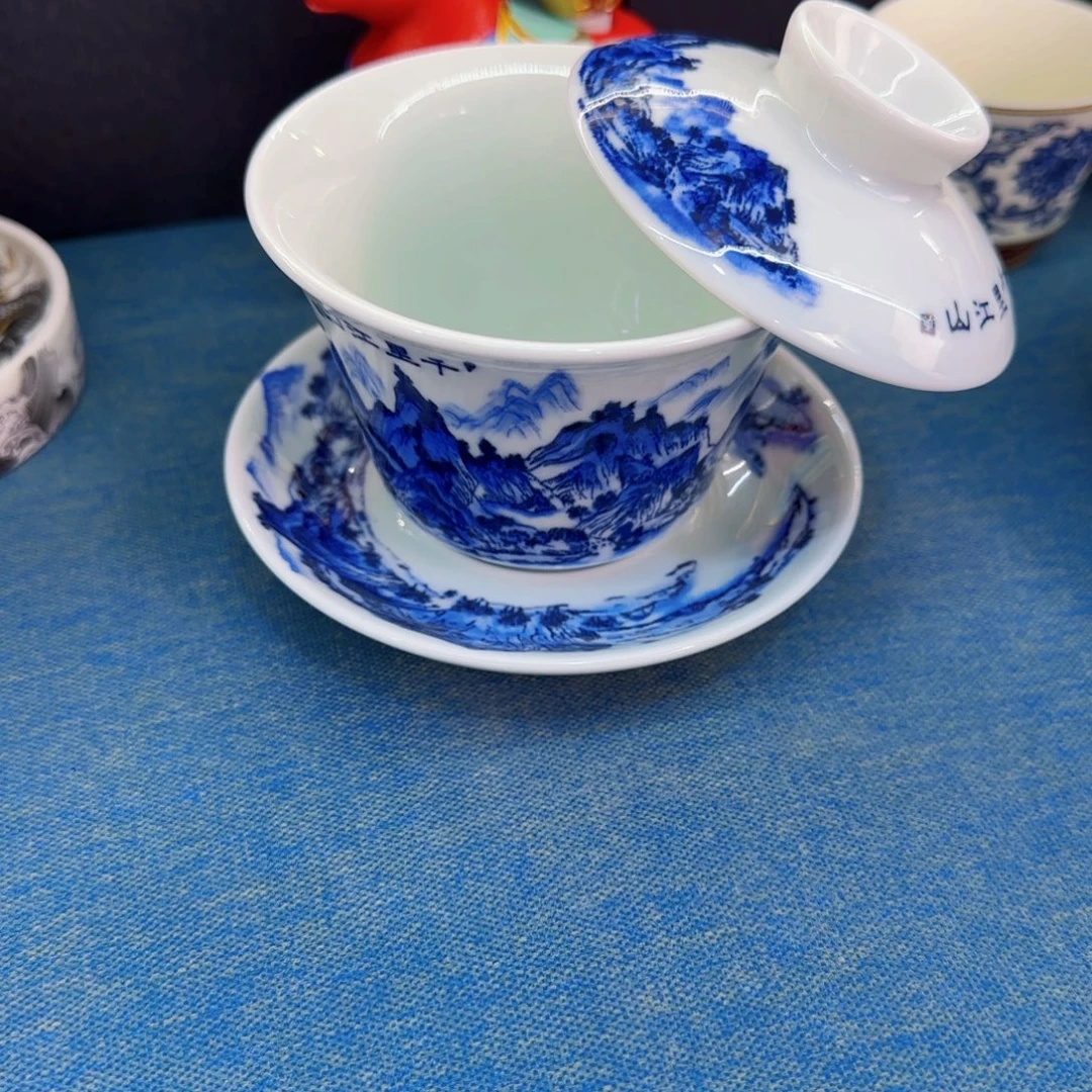 这些盖碗真好看！！！