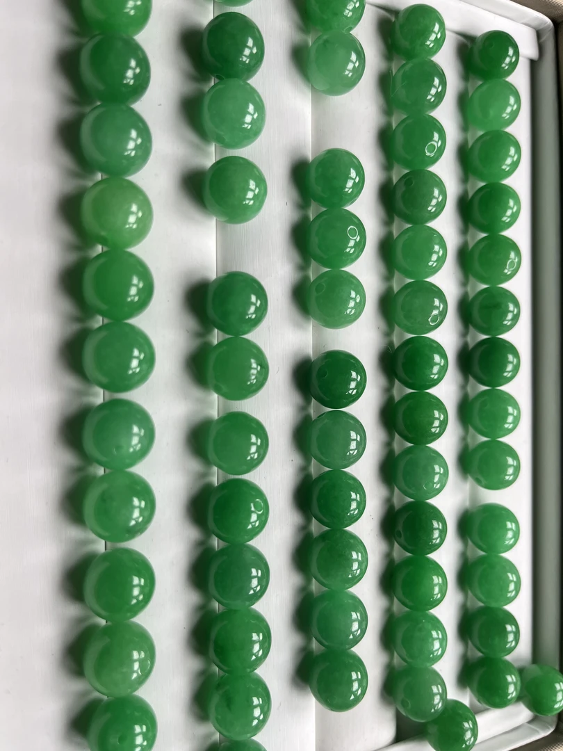 缅料A货卡12mm 绿色 单珠  (多样性发货）