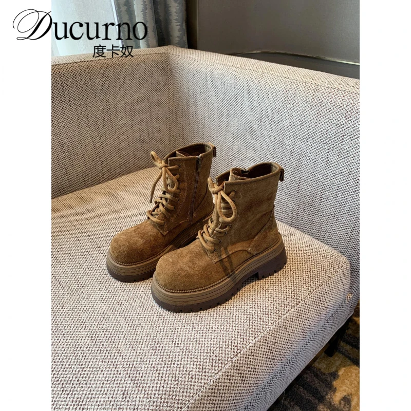 度卡奴厚底马丁靴女2025年新款覆古磨砂牛皮百搭系带英伦风短靴