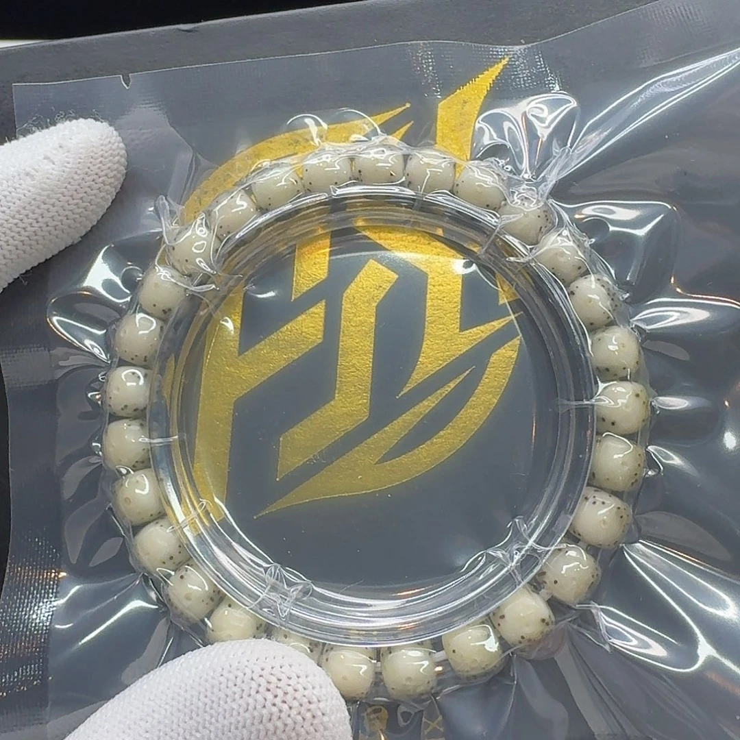 星月菩提吊坠212梵天绿包白大眼睛通体8桶单圈一物一图