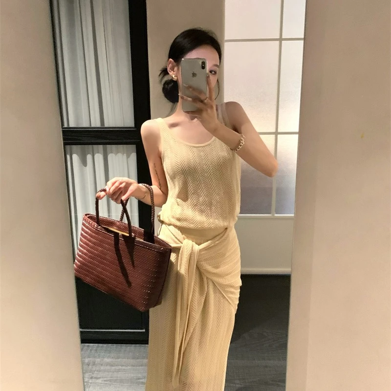 夏日漂亮韩版三件套背心吊带上衣+搭配披肩+半身裙套装#66486