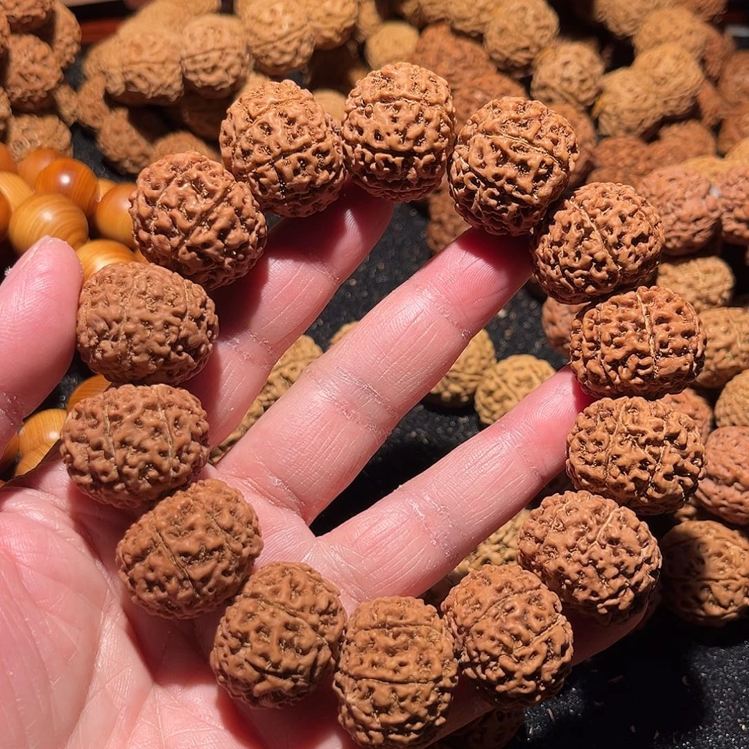 金刚菩提手串8瓣满天星卡25。8号